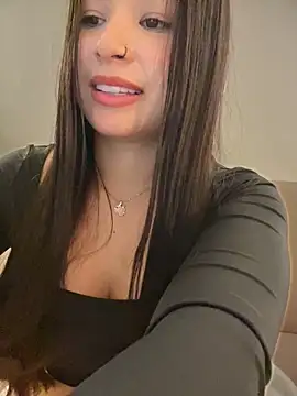 bella_parisi - Bella_parisi's free webcam