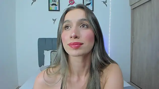 im_sarah34 - Im_sarah34's free webcam