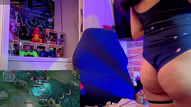 yorumakie_777 - Yorumakie_777's free webcam