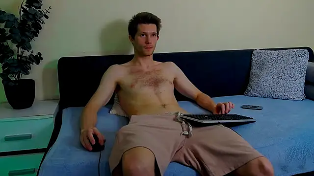 eddie_baker (M young) - I like the lovense vibes in me from this