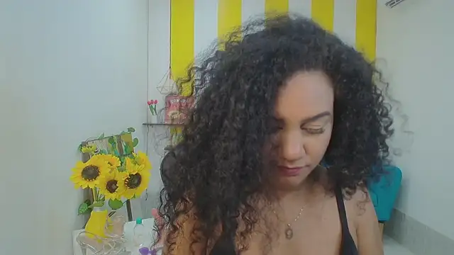 tanisha_curly_ - Tanisha_curly_'s free webcam