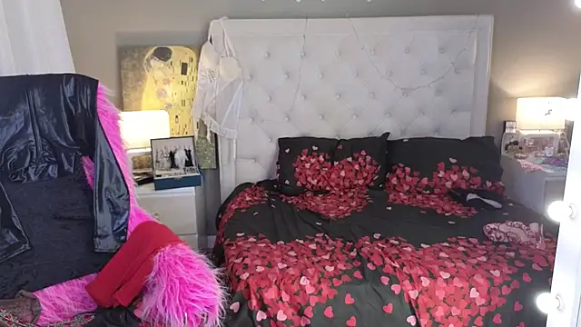 roxalanastar - RoxalanaStar's free webcam