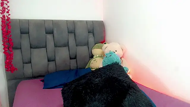 Preview of little_star_porn