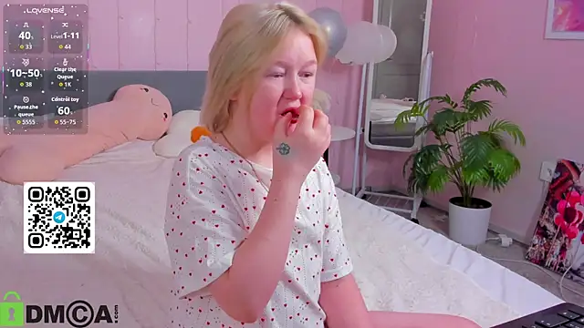 sara_robinson - Sara_Robinson's free webcam