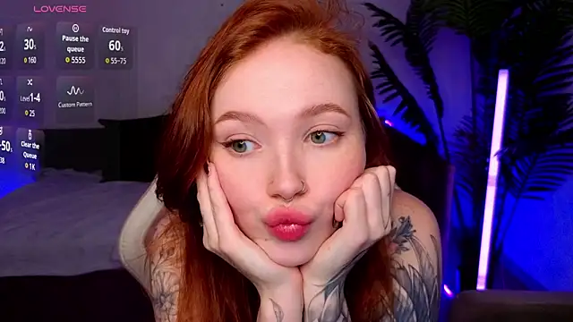 maya_light - Maya_Light's free webcam