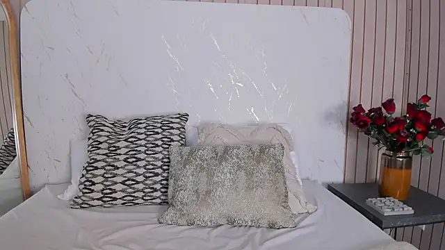 emelyparker - EmelyParker's free webcam