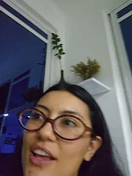 roma_xxx - Roma_xxx's free webcam