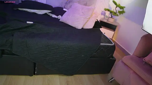 lili_encanto - Lili_encanto's free webcam