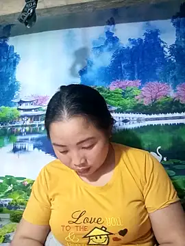 huemy098 - Huemy098's free webcam