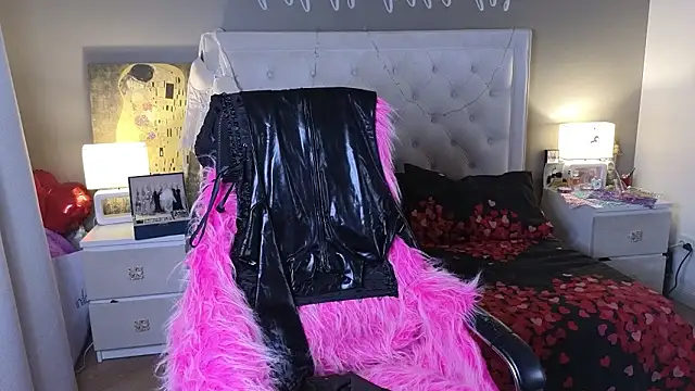 roxalanastar - RoxalanaStar's free webcam