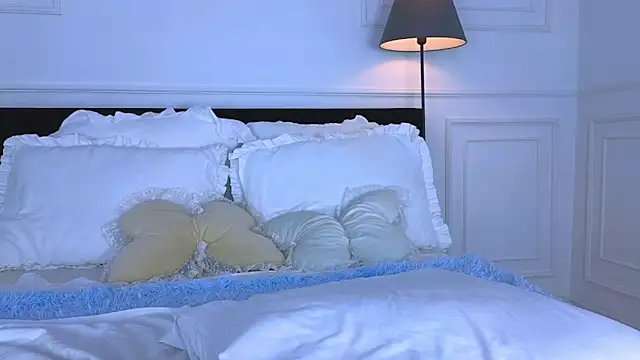 nicolemarani - NicoleMarani's free webcam - UK Sex Cams