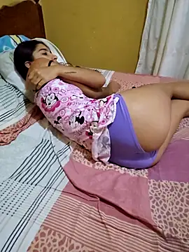 skinnyrox (G young) - Masturbacion con squirting