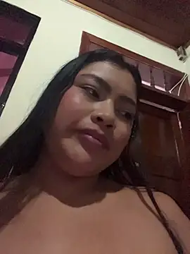 LunaaRosse live sex cam