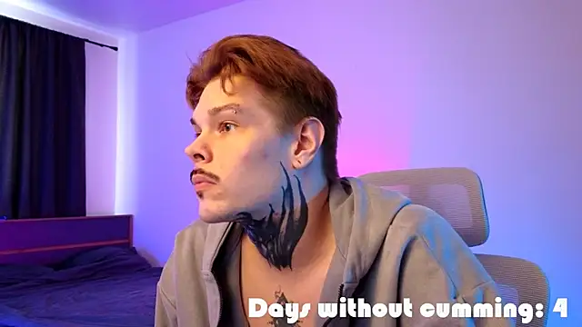 denis_here - DENIS_HERE's free webcam