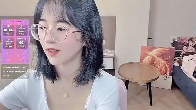 美女-ruoruo-在线直播