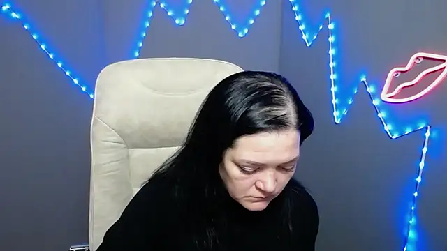 laurafinn - LauraFinn's free webcam