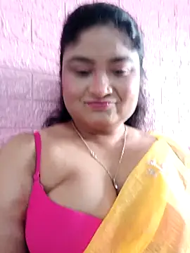 hornyriyanka - Hornyriyanka's free webcam