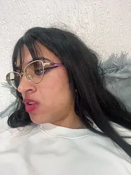 valentinaevanz - ValentinaEvanz's free webcam