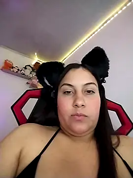 esmeralda_jadees (F young) - Doggy style 🐶