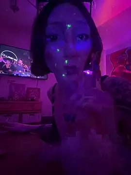 frutillitaxx (F young) - Quedarme en tanga