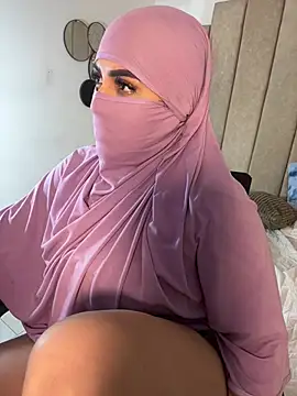 Webcam Model (rashaaa_)  is live.Free join now!