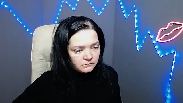 laurafinn - LauraFinn's free webcam