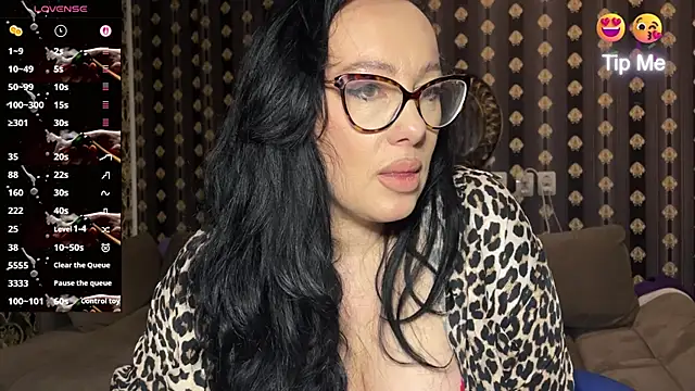 annaann_milf - AnnaAnn_Milf's free webcam