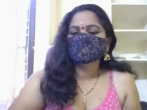 anu-reddyy - Anu-reddyy's free webcam - UK Sex Cams