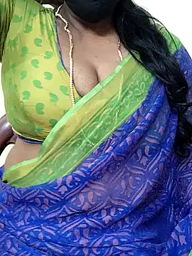 Webcam Model (shobini)  is live.Free join now!