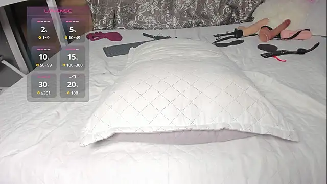 enzoo98_ - Enzoo98_'s free webcam - UK Sex Cams