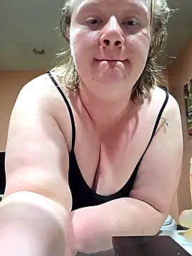 Webcam Model (virgieblanca)  is live.Free join now!