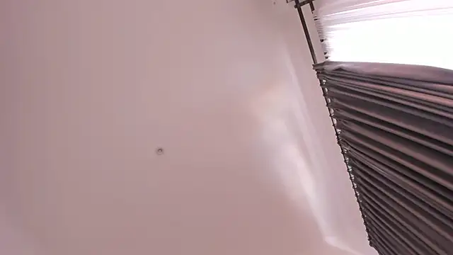 timissi - Timissi's free webcam - UK Sex Cams