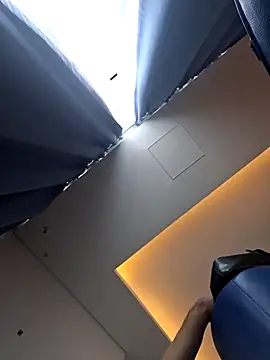 wesbighole - Wesbighole's free webcam - UK Sex Cams