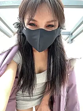 美女Carlin-yiyi在线直播