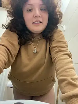 Webcam Model (Solangerulo_)  is live.Free join now!