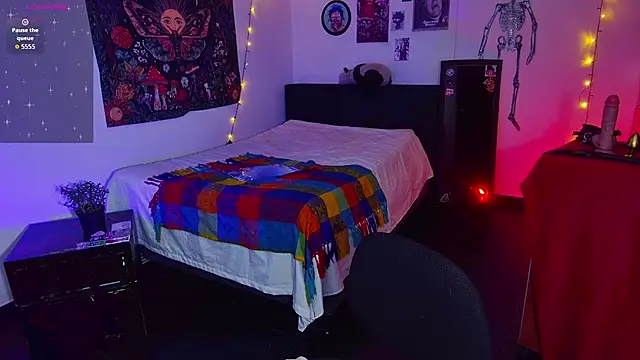 sabrina_scarlett - Sabrina_scarlett's free webcam - UK Sex Cams