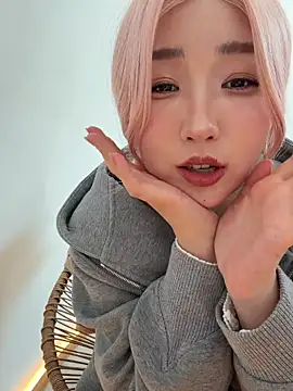 美女winter11在线直播