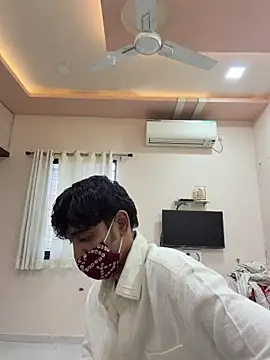 hornyguy271192 (M young) - Cum in public