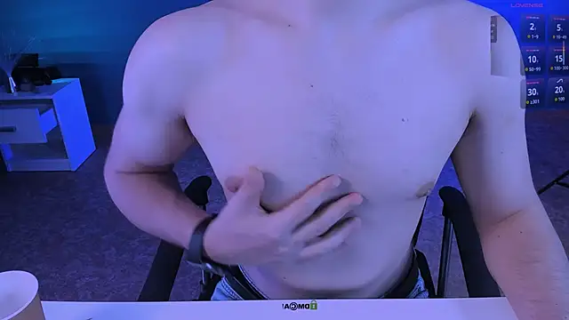 neo_raze (Ask my age) - flex muscles