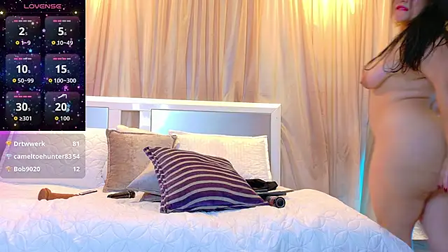 monserratlune - MonserratLune's free webcam