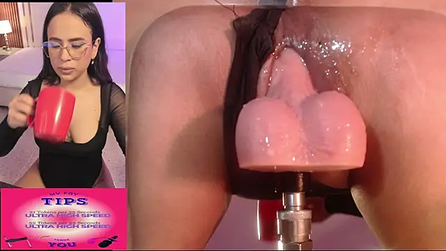 cookiesandboots - CookiesAndBoots's free webcam