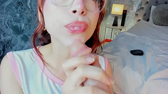 maiia_cute - Maiia_Cute's free webcam