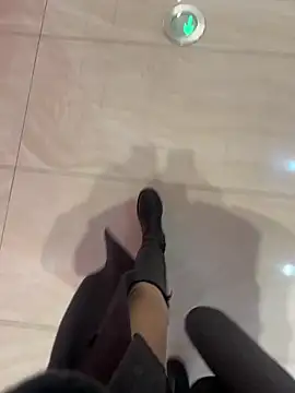 yimisun01 - Yimisun01's free webcam