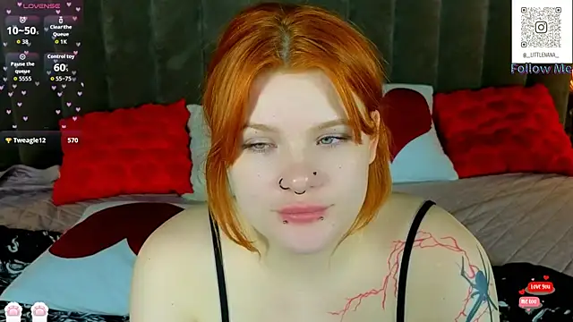 clumsy_nana - Clumsy_Nana's free webcam