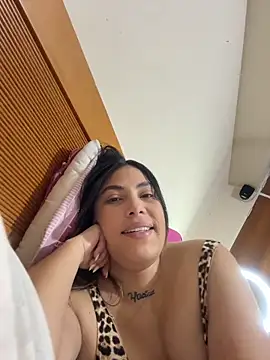 anna_bitch_disgusting - Anna_Bitch_Disgusting's free webcam