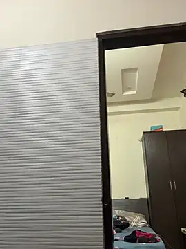 raavigirl - Raavigirl's free webcam