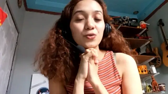 olimpiachapdelaine - OlimpiaChapdelaine's free webcam