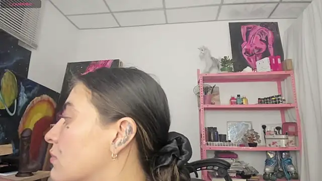 mariecam420 - Mariecam420's free webcam