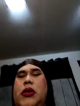 valenthottie (T milf) - All naked and jerk hard cock 💦🍆🍑