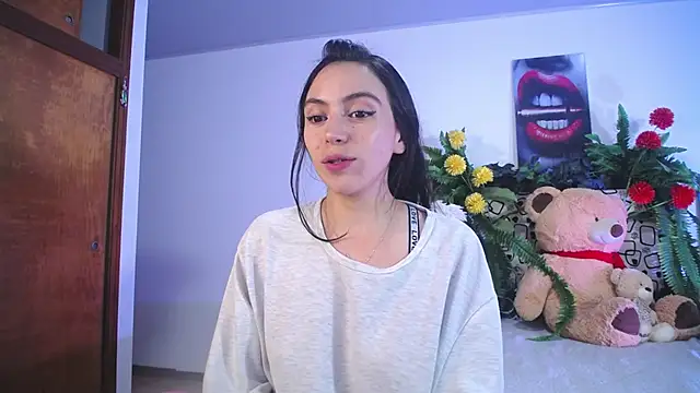 lika_little0 (F young) - ❤️ take off my blouse ❤️ sexy dance ❤️